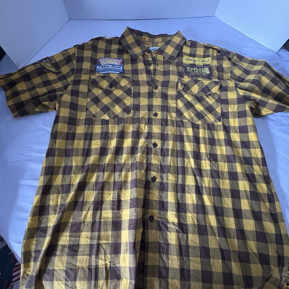 PJ Mark Men's Yellow/Black Button Up Short Sleeve Shirt Size 2XL Y2K